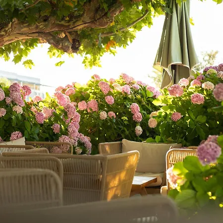 Méditerranée Hotel 3*