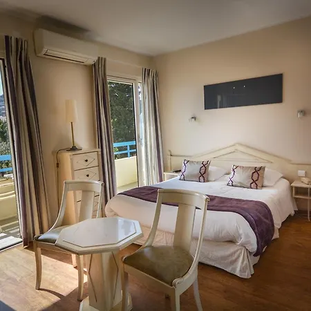 Mediterranee Hotel 3*