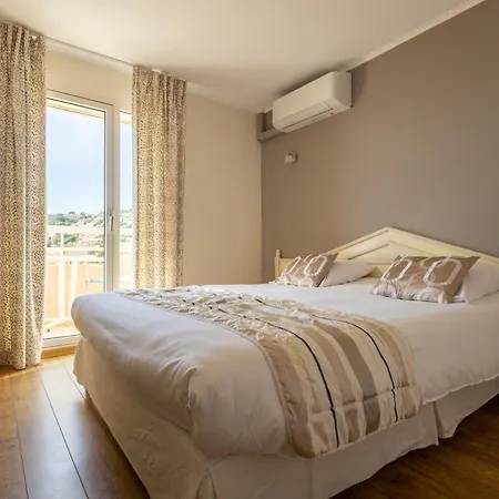 Mediterranee Ξενοδοχείο