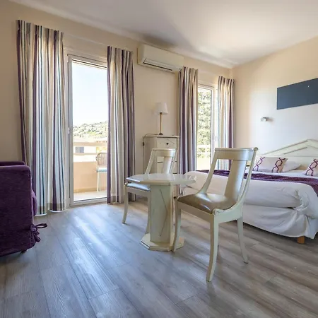 Méditerranée Hotel 3*