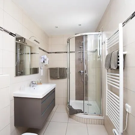 Méditerranée 3* Le Lavandou