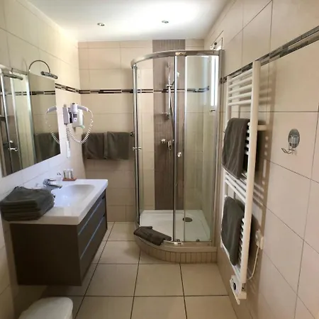 Méditerranée Hotel 3*